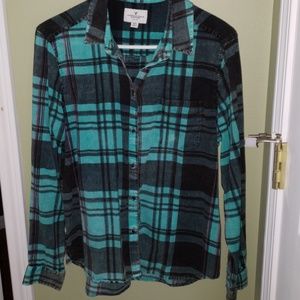 Soft American Eagle button up